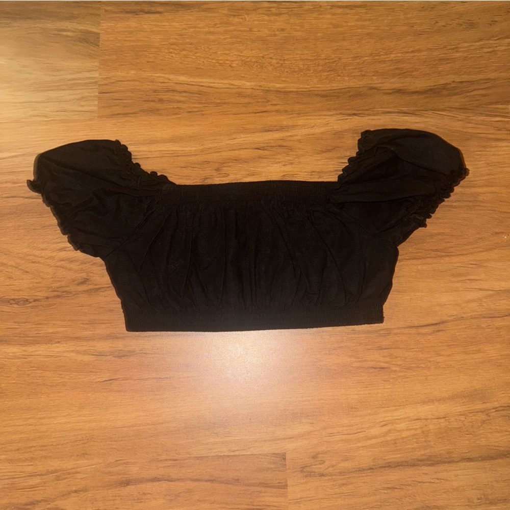 Brandy Melville Black Puff Sleeve Top